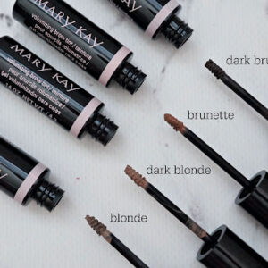 Teinture de sourcil volumatrice